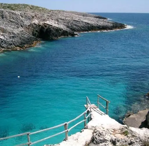 In Agios Leon